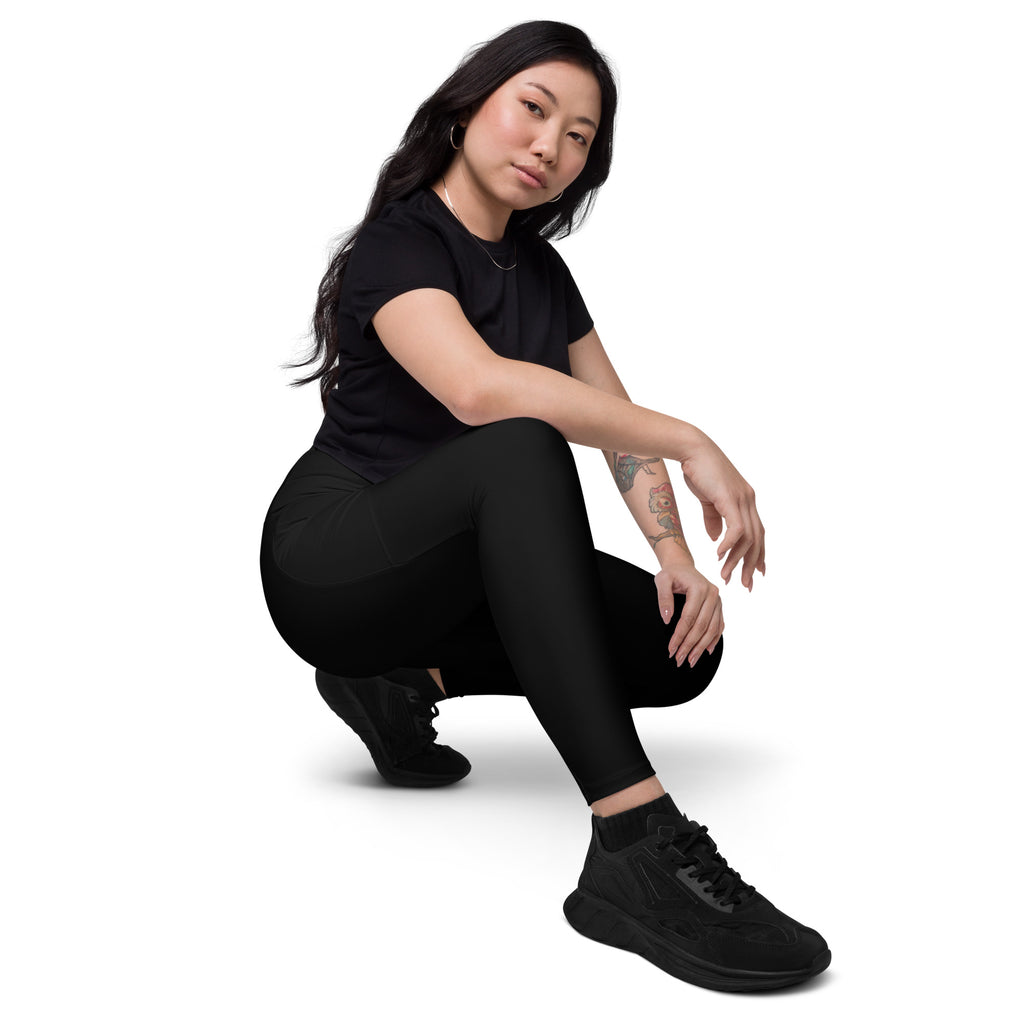Black RLR Hybrid Pocket Legging right-front view